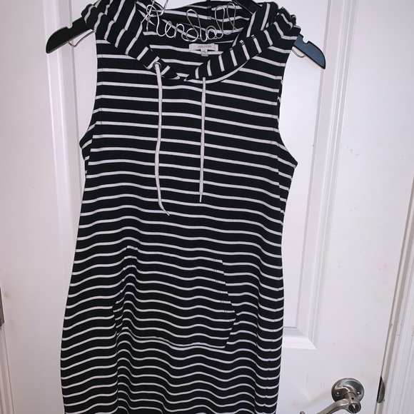 Stripped hoodie dress - Picture 1 of 5